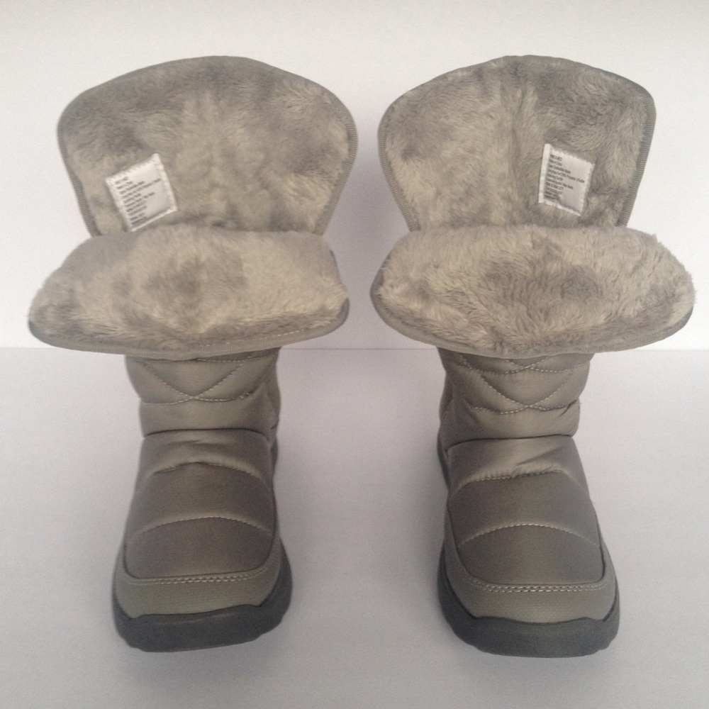 NWT- TEK GEAR WMN VENUS MIDCALF PUFF WINTER BOOTS